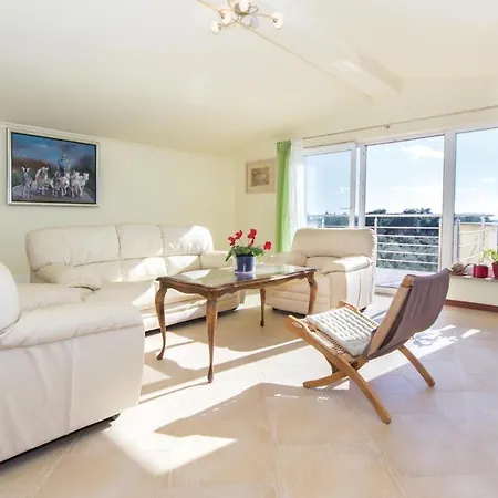 2 Bedroom Awesome In * Воднян