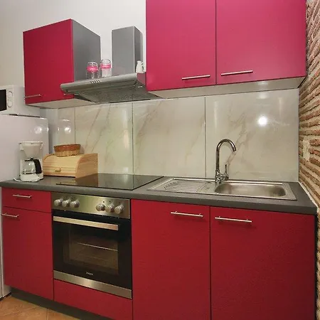 아파트 Two-bedroom 0 In *