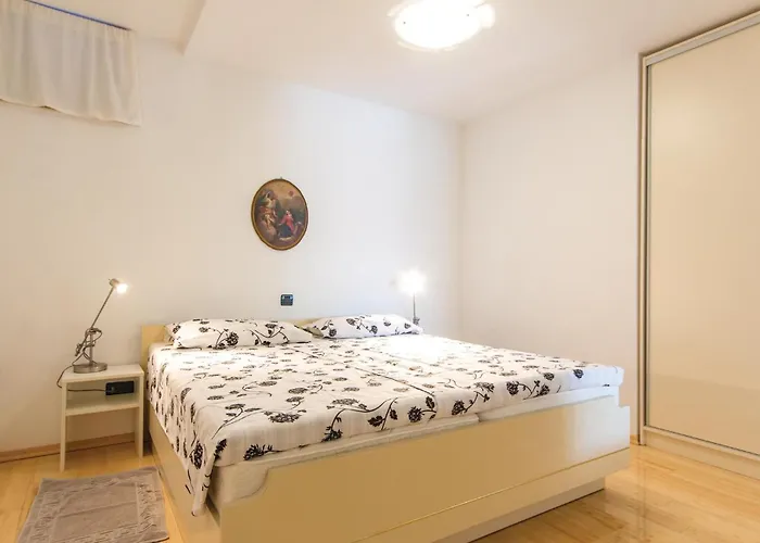 Apartment Two-bedroom 0 In Vodnjan