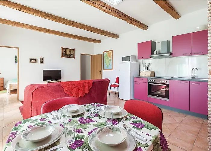 Two-bedroom 0 In Vodnjan